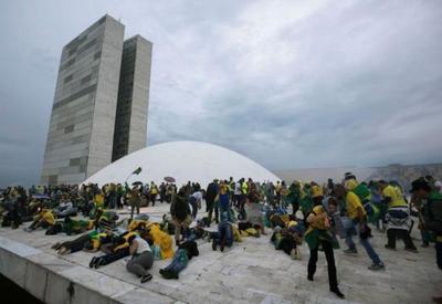 STF rejeita 99,8% das revisões criminais; ação é usada por Bolsonaro para reverter condenação