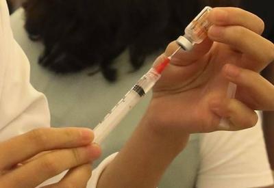 Denúncias de "fura-fila" da vacina devem ser feitas à Ouvidoria do MP