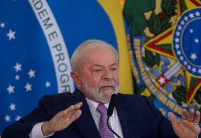 Lula diz que "prateleira de terras" pode incluir áreas urbanas