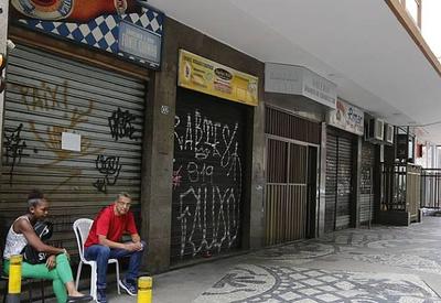Pandemia fecha 1/3 das lojas no Rio e faturamento cai em 30%