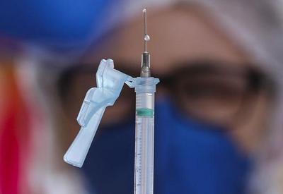 90% dos brasileiros tomariam qualquer vacina contra a covid, diz pesquisa