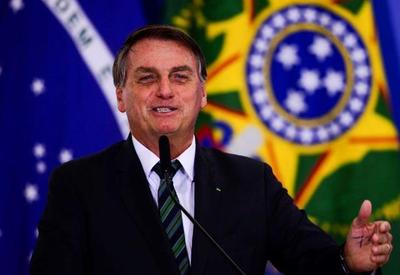 Bolsonaro comemora recuperação parcial da Petrobras e pede "previsibilidade"