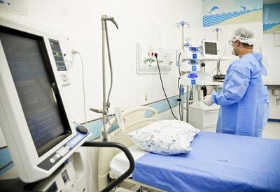 Governo sanciona lei que permite videochamadas para pacientes internados