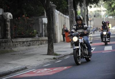 Uber suspende serviço de mototáxi na cidade de São Paulo