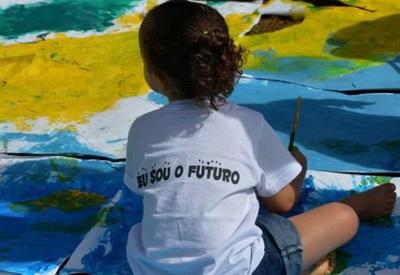 Bolsonaro veta projeto que altera Estatuto da Criança e do Adolescente