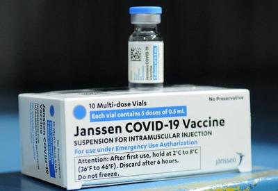 Agência de saúde lista novo efeito colateral da vacina da Janssen