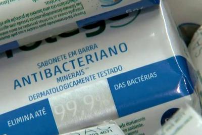 Agência proíbe produtos químicos usados em sabonetes bactericidas