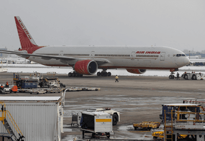 Auditoria encontrou 51 falhas graves na Air India após acidente com Boeing 787
