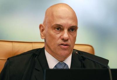 Após pedido de Moraes, STF suspende análise de decreto de armas