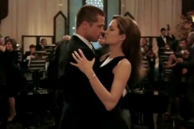 Angelina Jolie e Brad Pitt anunciam separação