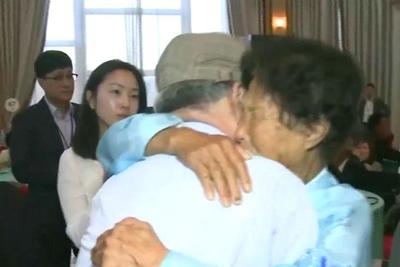Após 70 anos, famílias separadas pela Guerra das Coreias se reencontram