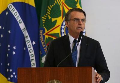 Após seis dias de silêncio, Bolsonaro fala sobre cidadão morto pelo Exército