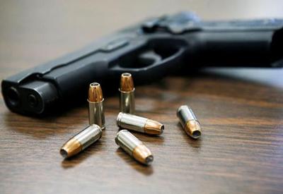 Senado adia votar flexibilização do uso de armas de fogo