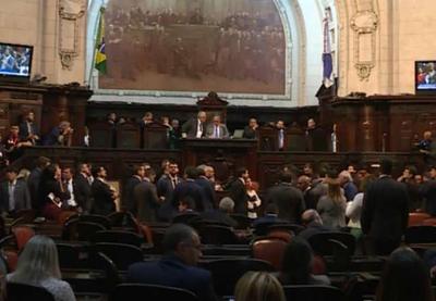 Assembleia Legislativa decide soltar deputados presos pela Lava Jato