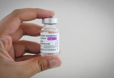 Fiocruz retoma produção da vacina de Oxford/AstraZeneca