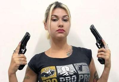 Ativista Sara Winter é presa pela Polícia Federal em Brasília