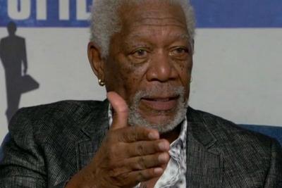 Ator Morgan Freeman conversa com o SBT e fala sobre novo filme