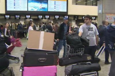 Atraso em voo provoca confusão no aeroporto de Cumbica