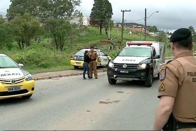 Atropelamento mata duas mulheres em estrada da Grande Curitiba