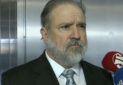 Augusto Aras diz que espera "senso de patriotismo" do Senado