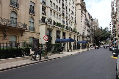 Turista brasileiro morre após ser atropelado por atriz argentina em Buenos Aires 