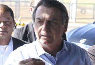 Bolsonaro anuncia novo corte de R$ 2,5 bilhões no orçamento