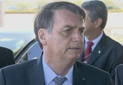 Bolsonaro defende suspensão de contratos entre Santa Cruz e Petrobras