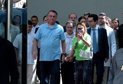 Bolsonaro recebe alta de hospital em Brasília, mas terá que permanecer em repouso