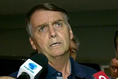 Bolsonaro diz que pretende classificar invasões de terra como atos terroristas