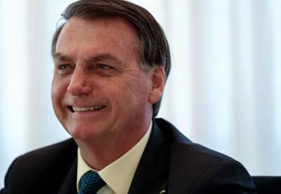 Bolsonaro diz que auxílio emergencial "não pode ser para sempre"