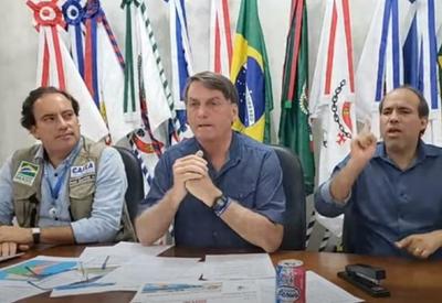 Bolsonaro chama CPI de "vexame" e diz que voltou a tomar cloroquina