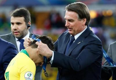 Bolsonaro diz que Copa América será disputada em três estados e no DF