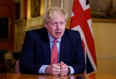 Queda de Boris Johnson repercute entre Rússia e Ucrânia