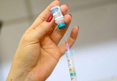 Brasileiros lideram entre os que mais deixaram de tomar vacina na pandemia