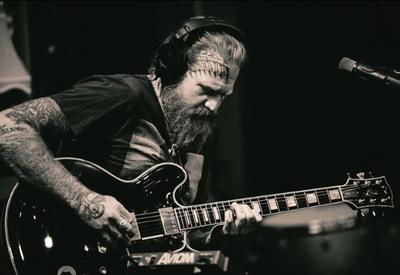 Morre Brent Hinds, vocalista e fundador da banda Mastodon, aos 51 anos