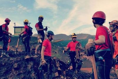 Brumadinho: risco de novo rompimento é descartado e autoridades retomam o resgate