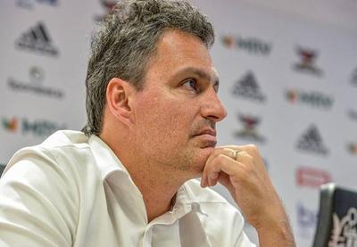 Diretor de futebol do Flamengo testa positivo para a Covid-19