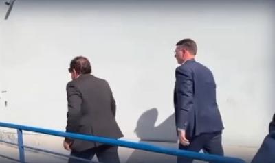 Flávio Bolsonaro, Damares e outros senadores visitam Zambelli em prisão na Itália 