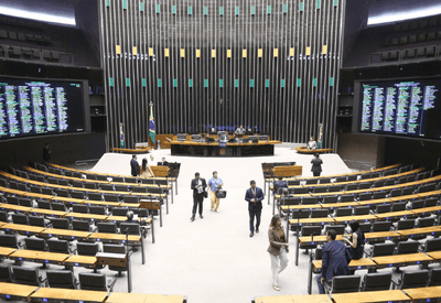 Congresso retoma trabalhos após o Carnaval com acordo Mercosul-UE, PEC da Segurança e escala 6x1 na pauta