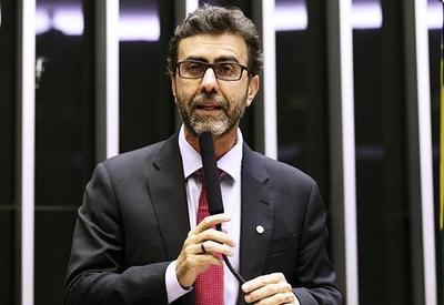 PSB confirma candidatura de Freixo ao governo do RJ em convenção