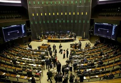 Câmara dos Deputados aprova PEC dos Precatórios em segundo turno
