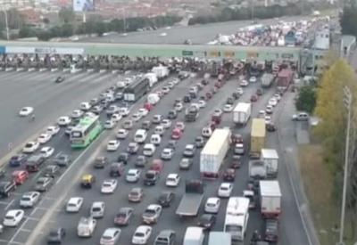 Preço do diesel provoca paralisação de caminhoneiros na Argentina