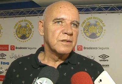 Campeão mundial pelo Grêmio, Valdir Espinosa morre aos 72 anos