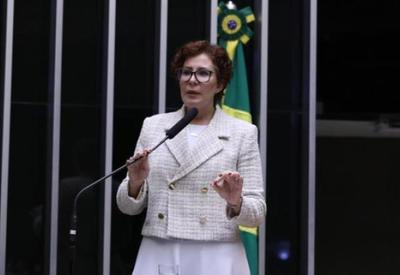 Polícia Federal adia depoimento de deputada Carla Zambelli