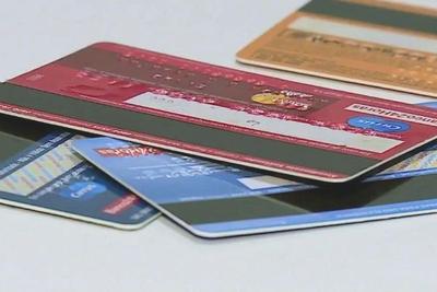 Cartão de crédito: Juros estão menores, mas todo cuidado é pouco
