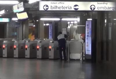 Proposta é aceita e trabalhadores do metrô encerram greve em SP