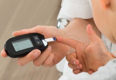 Covid-19 pode ter relação com diabetes tipo 1 em crianças, diz estudo