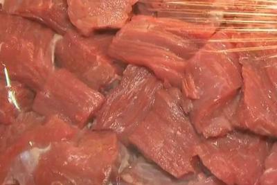 Denúncia de venda de carnes estragadas deixa consumidor desconfiado