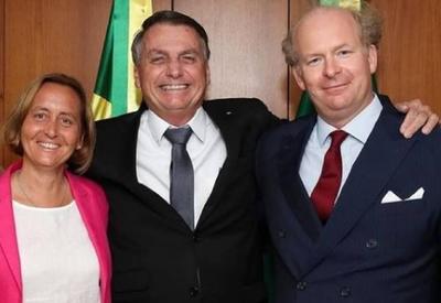 Bolsonaro se reuniu com deputada alemã de extrema direita fora da agenda