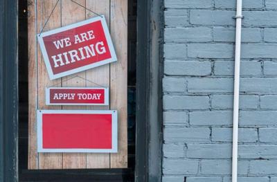 EUA criam 119 mil empregos em setembro, mas desemprego sobe para 4,4% 